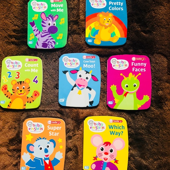7 Baby Einstein books - Picture 2 of 2